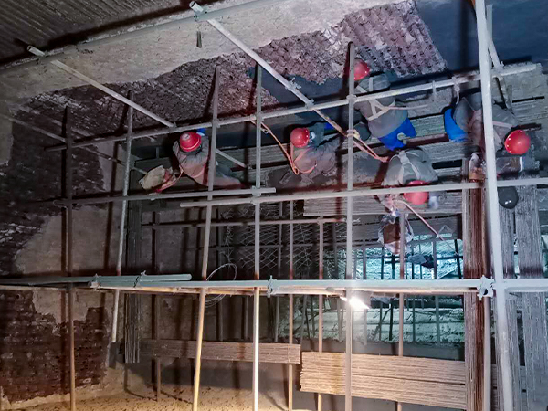 湖北垃圾焚烧炉耐磨可塑料施工现场